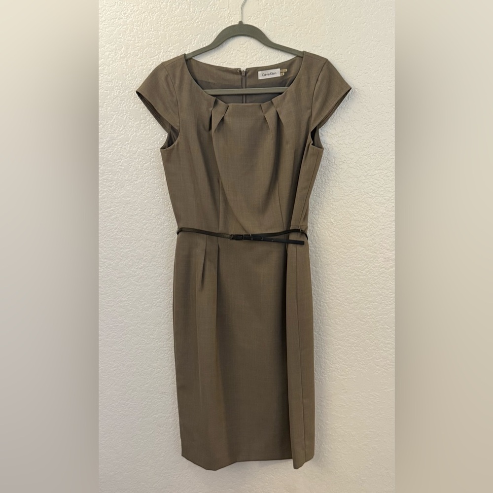 Calvin Klein Green Pleated Sheath Dress for Work